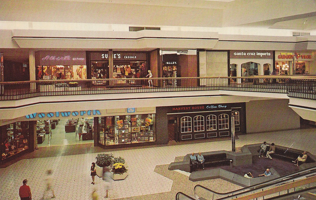 Eastridge Center  Shopping Mall In San Jose, CA