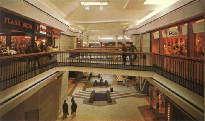 Nursing Room - Eastridge Shopping Mall San Jose