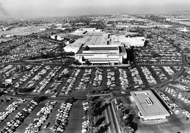 An aerial shot of Metrocenter Mall in Phoenix on Dec. 26, 1980