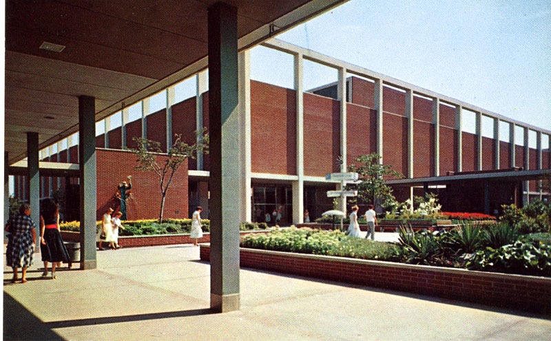 Northland Shopping Mall - Fountain Court - Southfield, MI