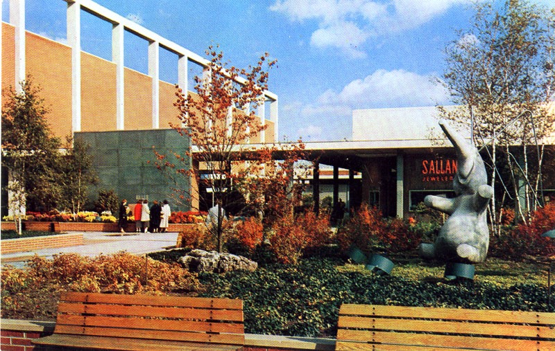 Northland Shopping Mall - Rabbit Sculpture - Southfield, MI
