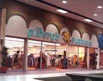 Storefront of Gilberg's Fabrics in the Northwood Mall on opening day - Tallahassee, Florida 09-30-1969