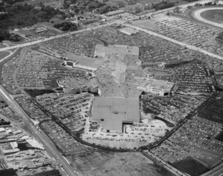 Aerial shot of Randall Park Mall in 1976