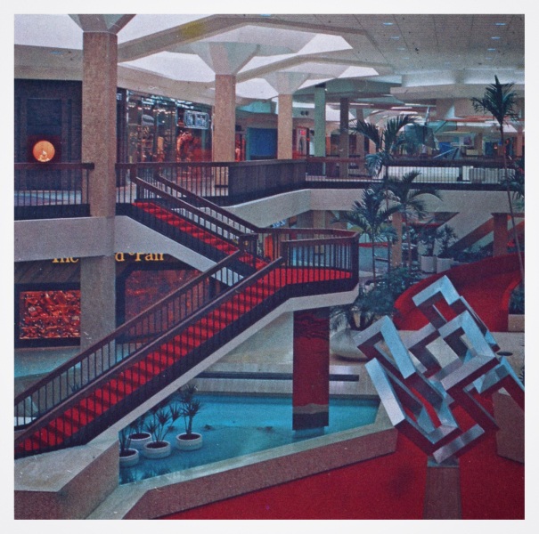 Randall Park Mall