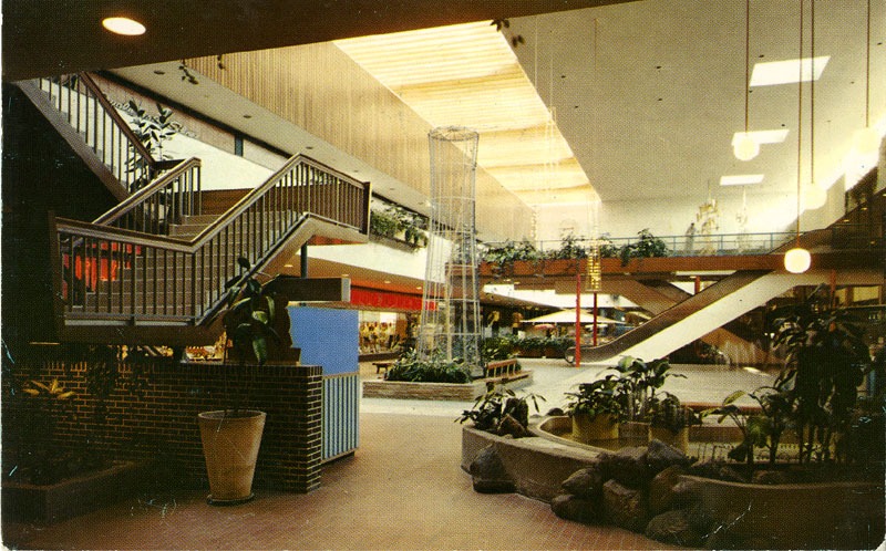 Southdale Shopping Mall - Edina, MN - Garden Court