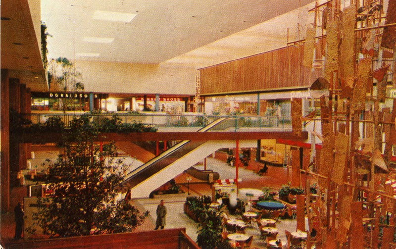 Southdale Shopping Mall - Edina, MN - Garden Court sculpture