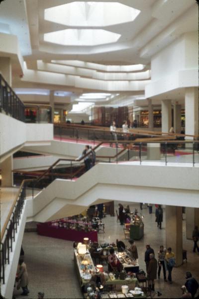 Woodfield Mall - Schaumburg, IL